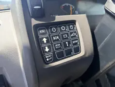Volvo-L90G-2014-212228