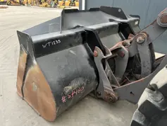 Volvo-L90H-2015-208581