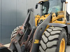 Volvo-L90H-2015-208581