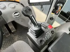 Volvo-L90H-2015-208581