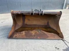 Volvo-S1-2011-907088