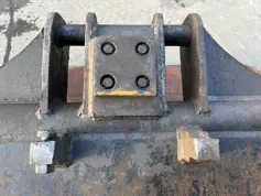 Volvo-S1-2011-907088